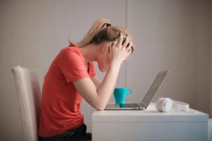 Acoso sexual en el trabajo: el nuevo reporte que la ley exige para garantizar un ambiente laboral seguro