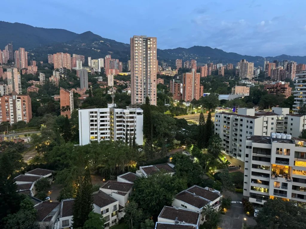 apartments for rent in medellin colombia