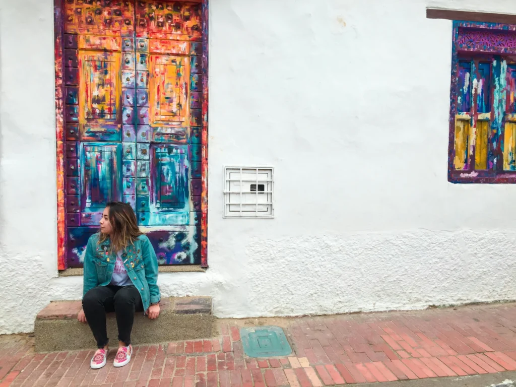 investment in colombia residency