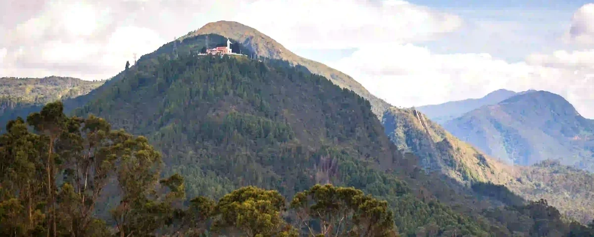 Wealth Tax in Colombia 2026: Who Has to Pay It (And Why the Number You've Seen Might Be Wrong) Mountain and rural property landscape in Colombia, the type of real estate counted toward the wealth tax net worth threshold