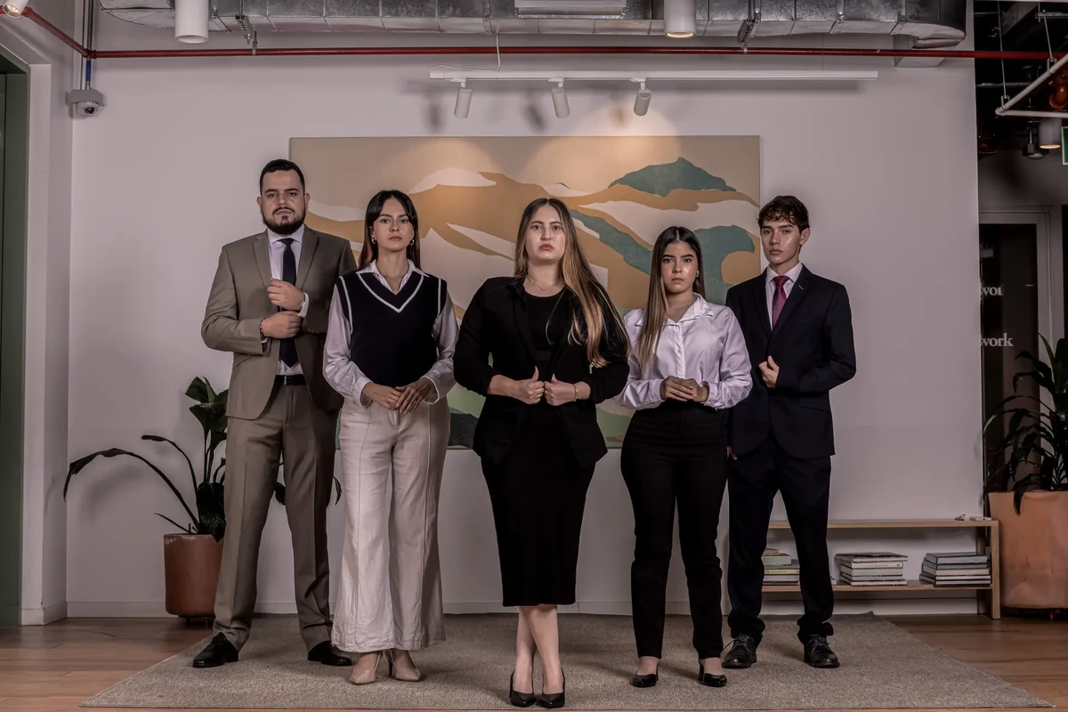 Nexo Legal tax and accounting team, advisors on DIAN tax deadlines Colombia 2026