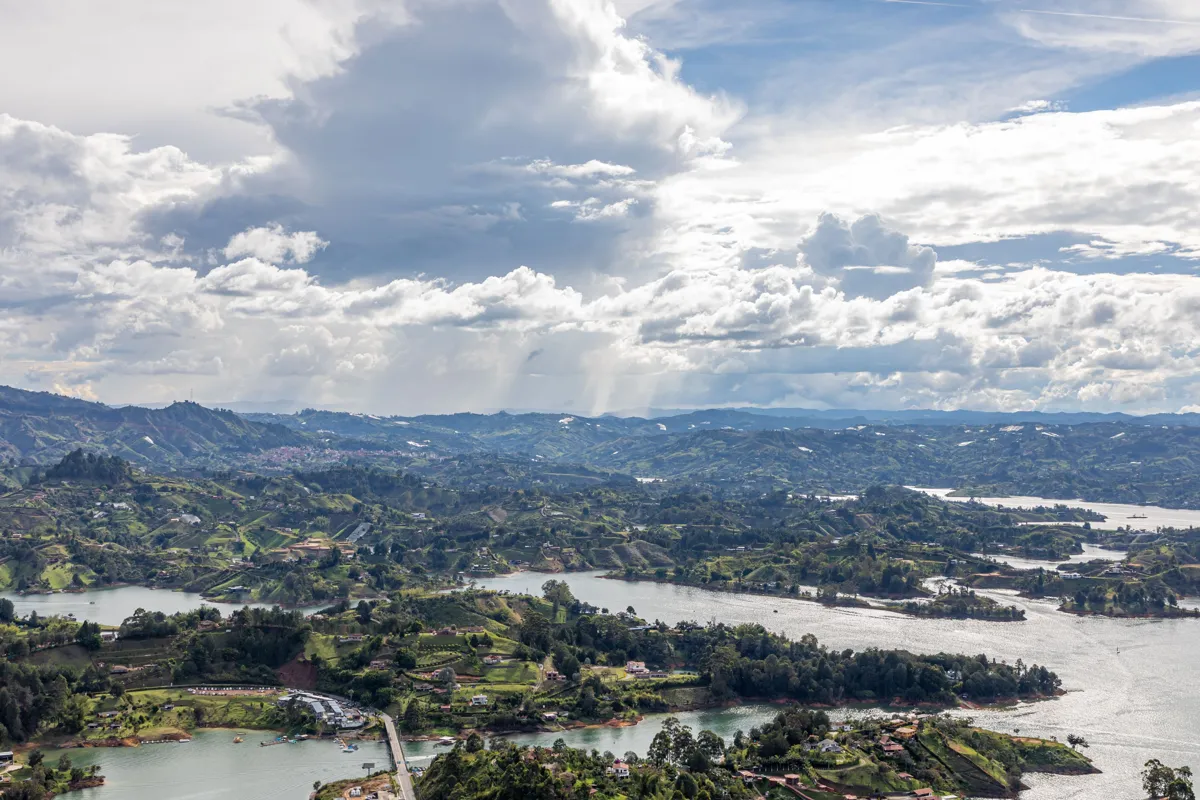 Colombia Retirement Visa 2026: Why Your Pension Might Not Be Enough Anymore Guatapé reservoir in Antioquia, popular with foreign retirees
