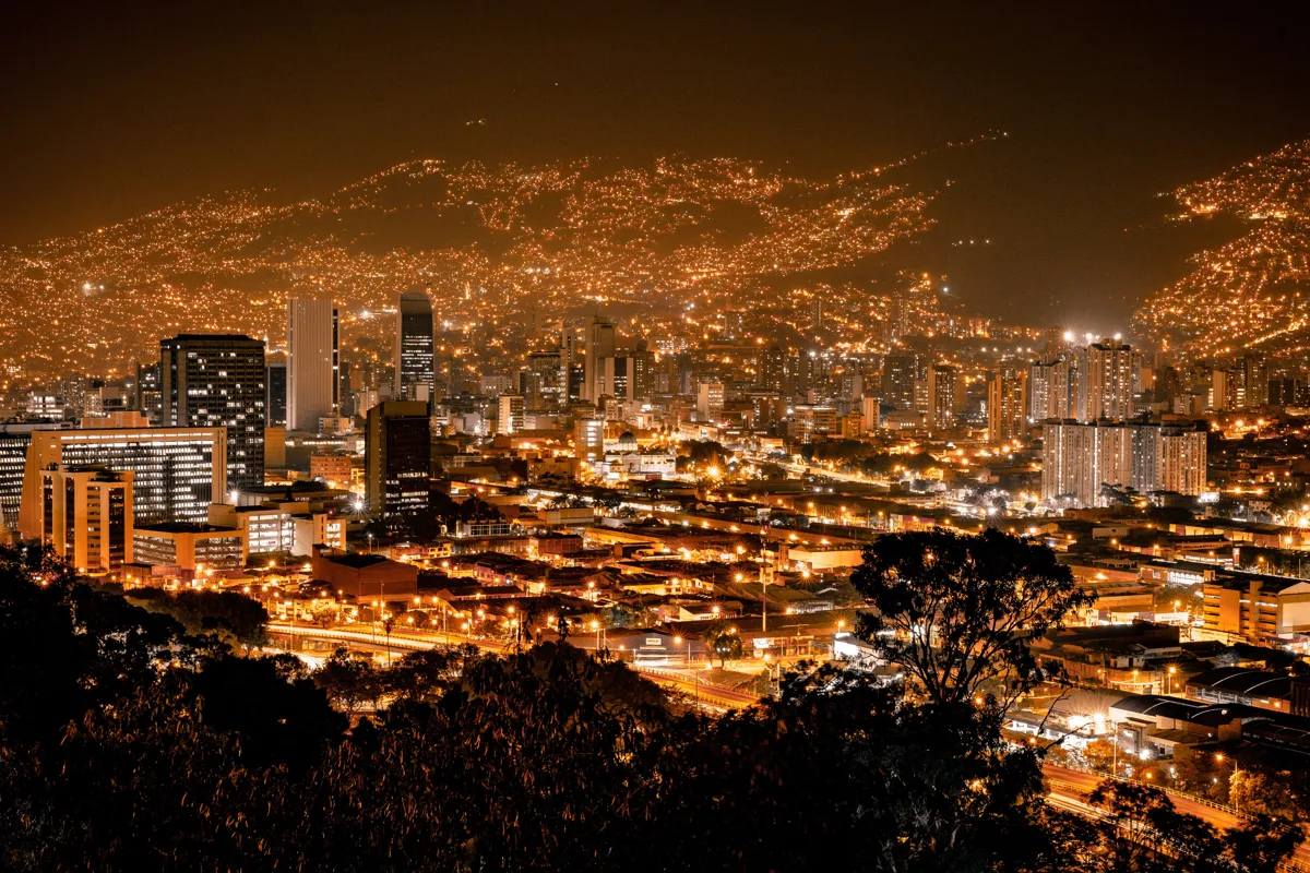 Nearshoring in Colombia 2026: The Real Reasons Companies Are Investing Here nearshoring Colombia - Medellín at night, a hub for technology and service operations